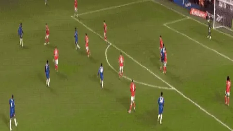 克里斯蒂热身投篮命中率高，重返旧主战场再展风采。